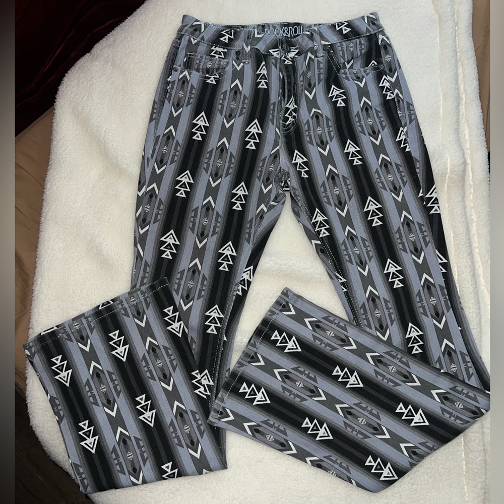 Rock & Roll Cowgirl Black and Gray Patterned Flare Jeans